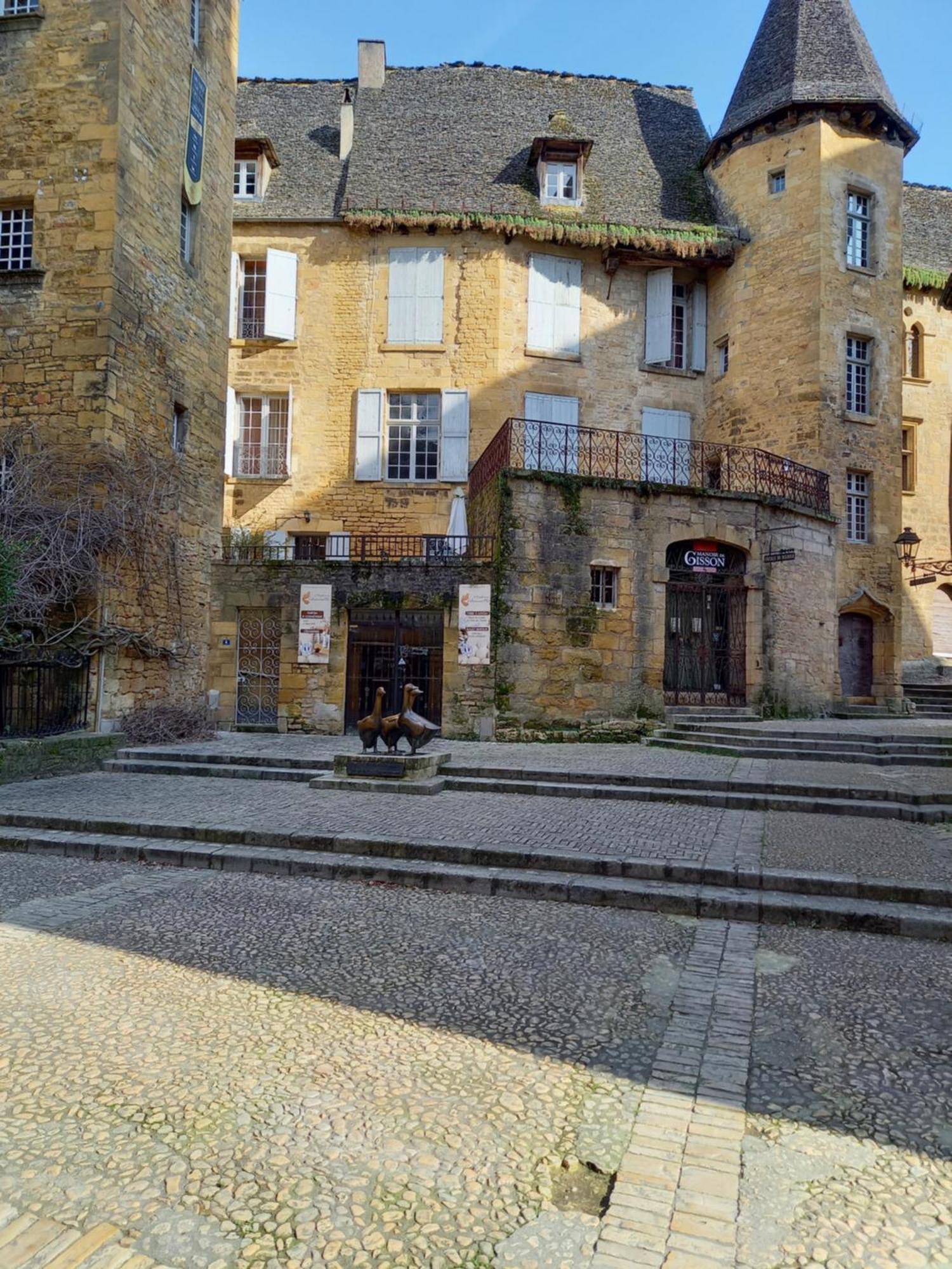Appartement Centre Medieval Le Boudoir De Marie Sarlat-la-Canéda Exterior foto