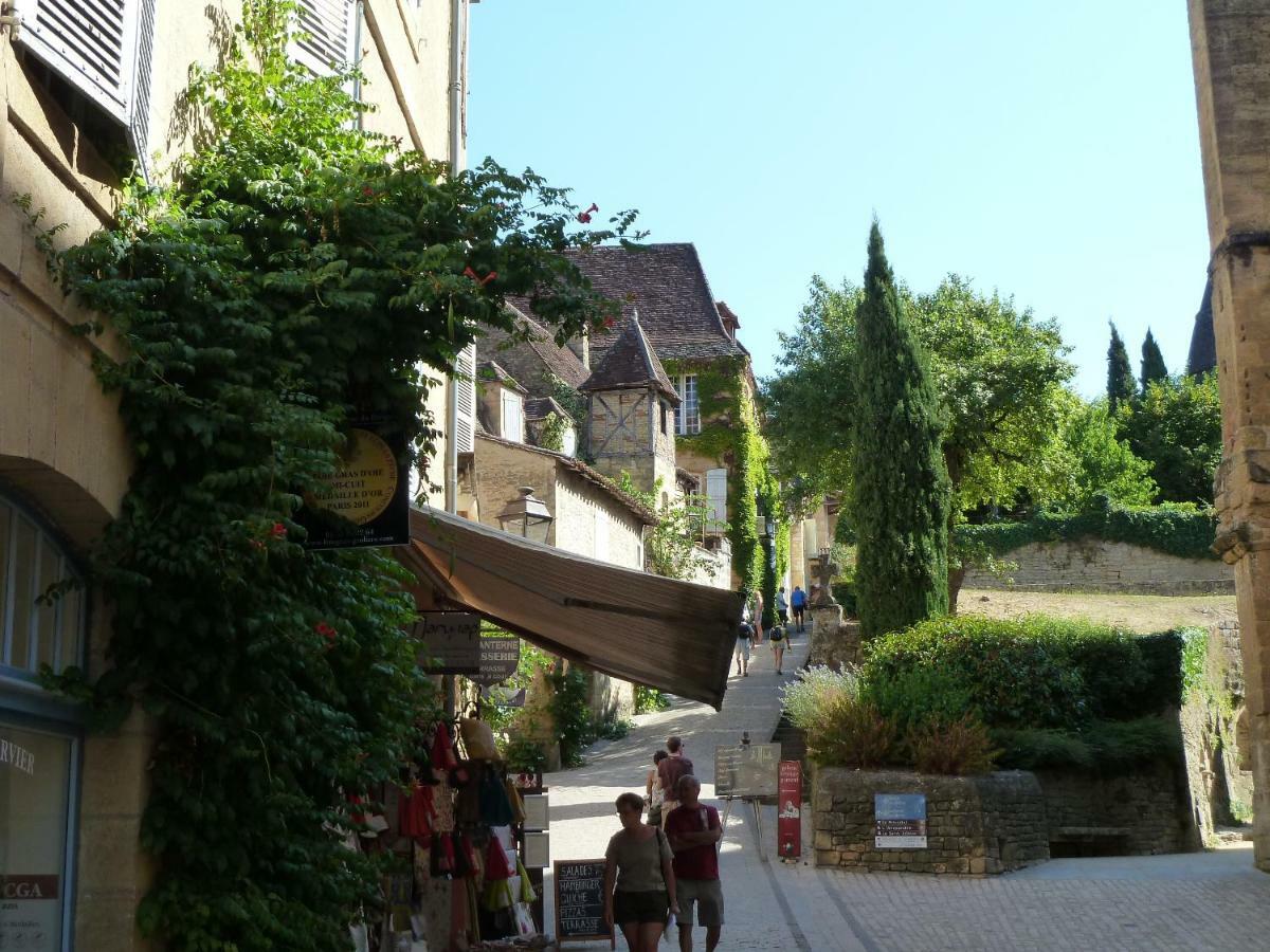 Appartement Centre Medieval Le Boudoir De Marie Sarlat-la-Canéda Exterior foto